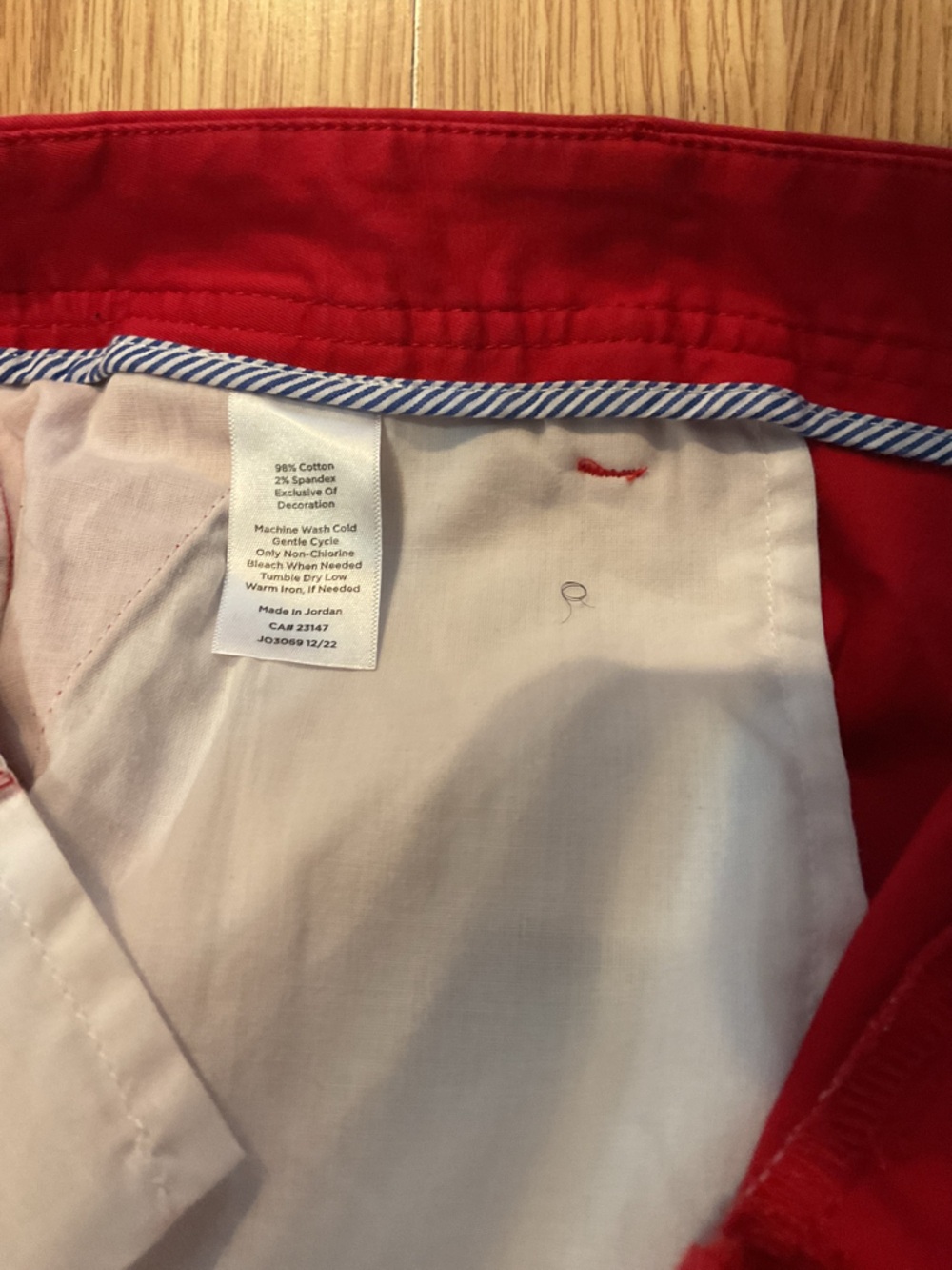Talbots Red Cotton Chino Shorts with Striped Cuff Sz.12P 36x6 - Picture 4 of 6